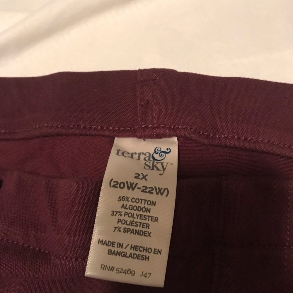 Maroon jeggings 20/22